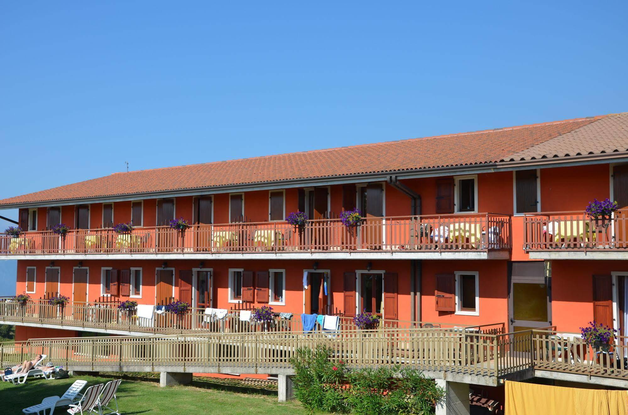 Hotel Belvedere San Zeno di Montagna Exterior photo